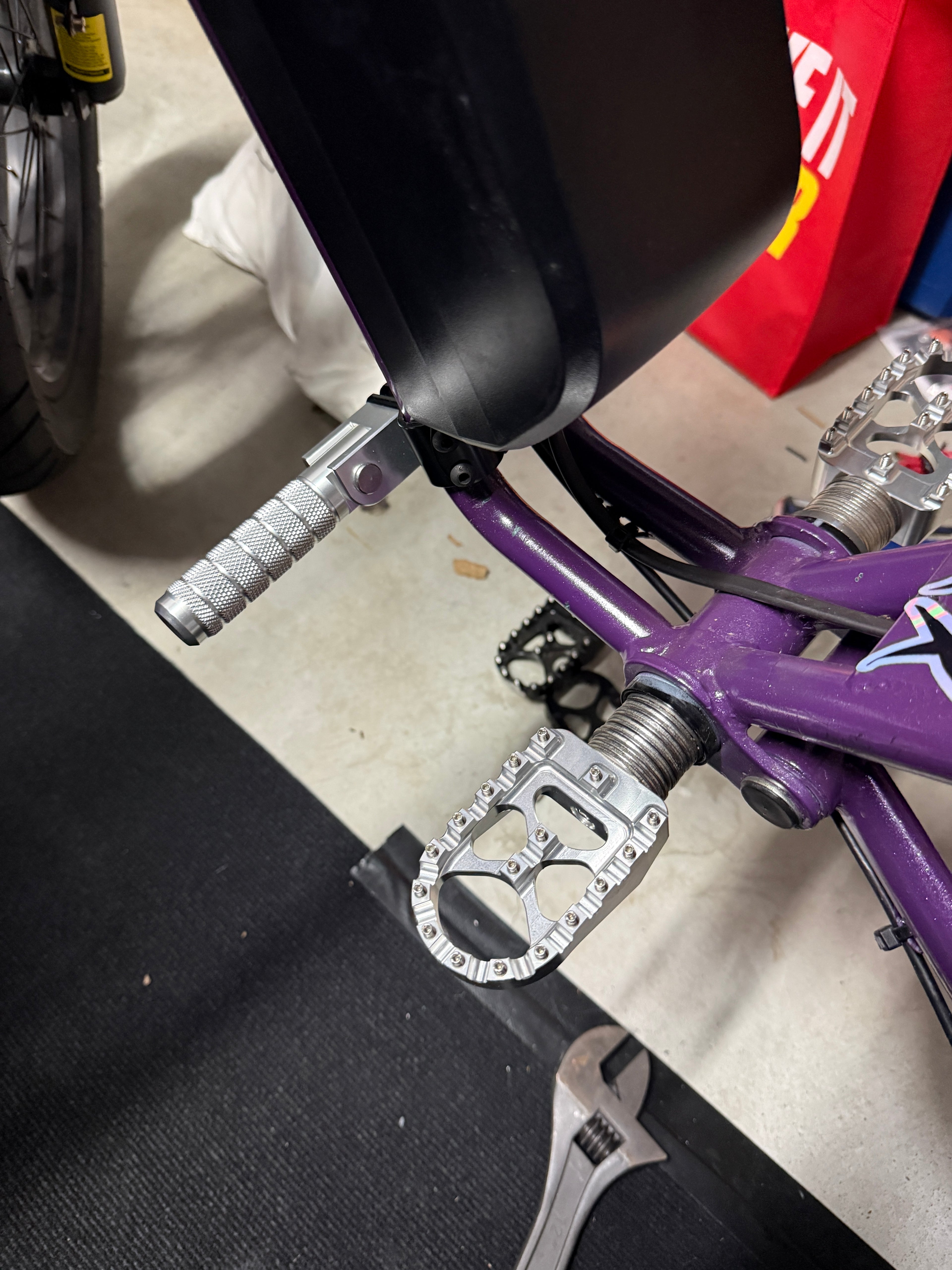 Motoclaw Fat-Tire Shift lock Kit