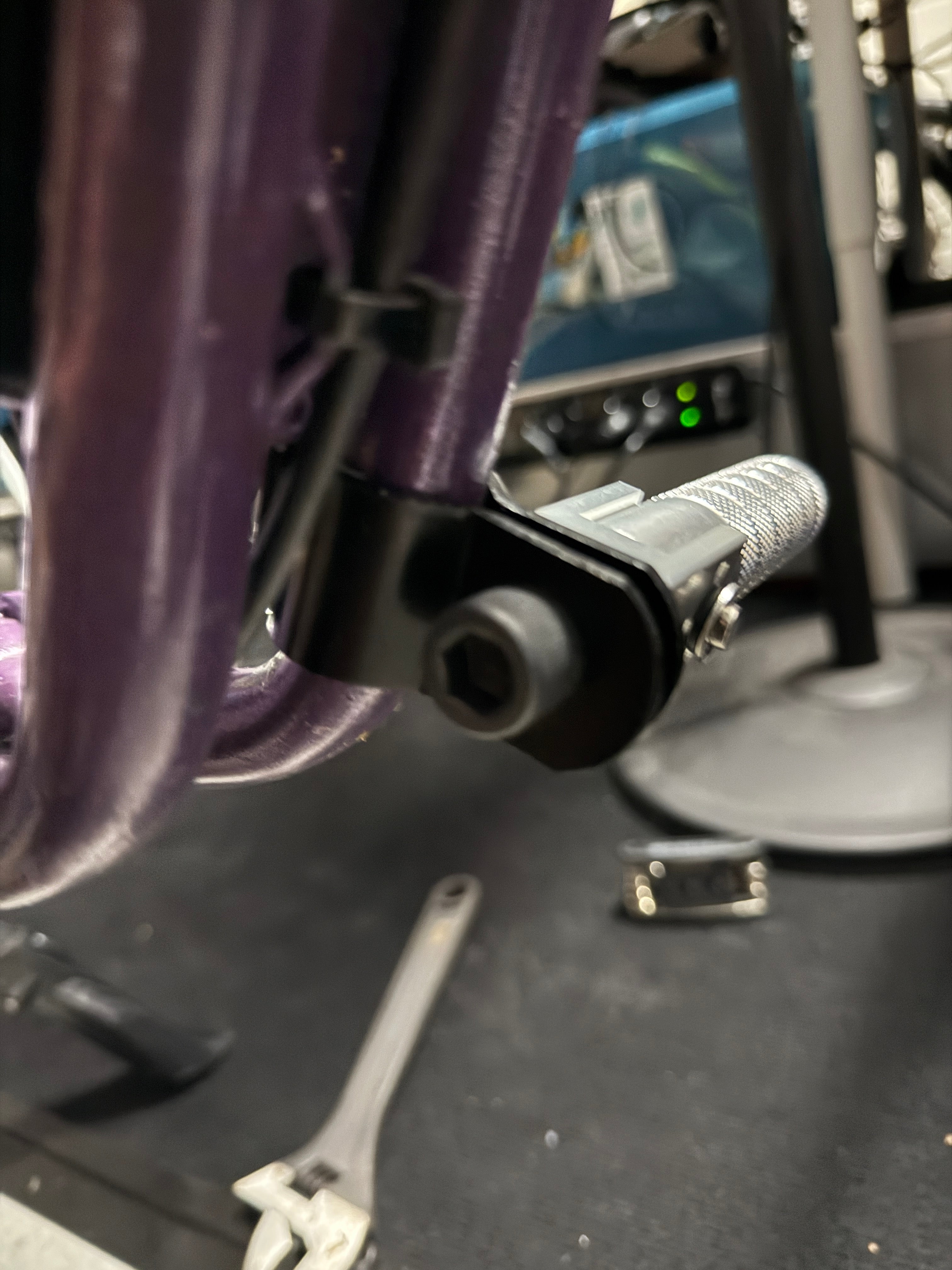 Motoclaw Fat-Tire Shift lock Kit